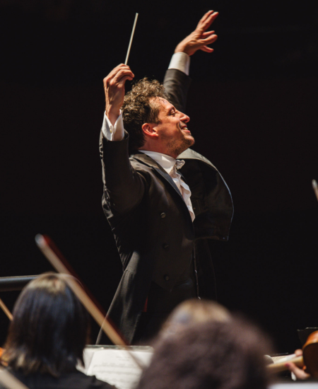 Orquesta Sinfónica Nacional Juvenil presenta nuevo concierto gratuito junto al director Paolo Bortolameolli